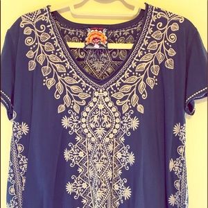 Johnny Was short sleeve Blue & Cream